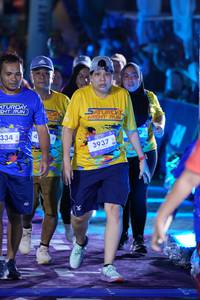 BIB: 19114, 334, 3937
                            <button type="button" onclick="openModal(26231303)" class="btn btn-primary btn-sm float-right btn-popup" data-toggle="modal" data-target=".modal-high-quality">
                        <i class="fas fa-shopping-cart"></i> Add to Cart
                    </button>
                                            <button type="button" onclick="isThisMe(26231303, true)" class="btn btn-success btn-sm float-right btn-popup btn-isme hidden" data-toggle="tooltip" data-placement="bottom" title="นี่คือรูปของคุณใช่ไหม คลิกที่นี่เพื่อเอาเข้าอัลบั้ม">
                        <i class="fas fa-plus"></i> Add to album
                    </button>
                    <button type="button" onclick="isThisMe(26231303, false)" class="btn btn-warning btn-sm float-right btn-popup btn-isnotme hidden">
                        <i class="fas fa-ban"></i> Remove from album
                    </button>